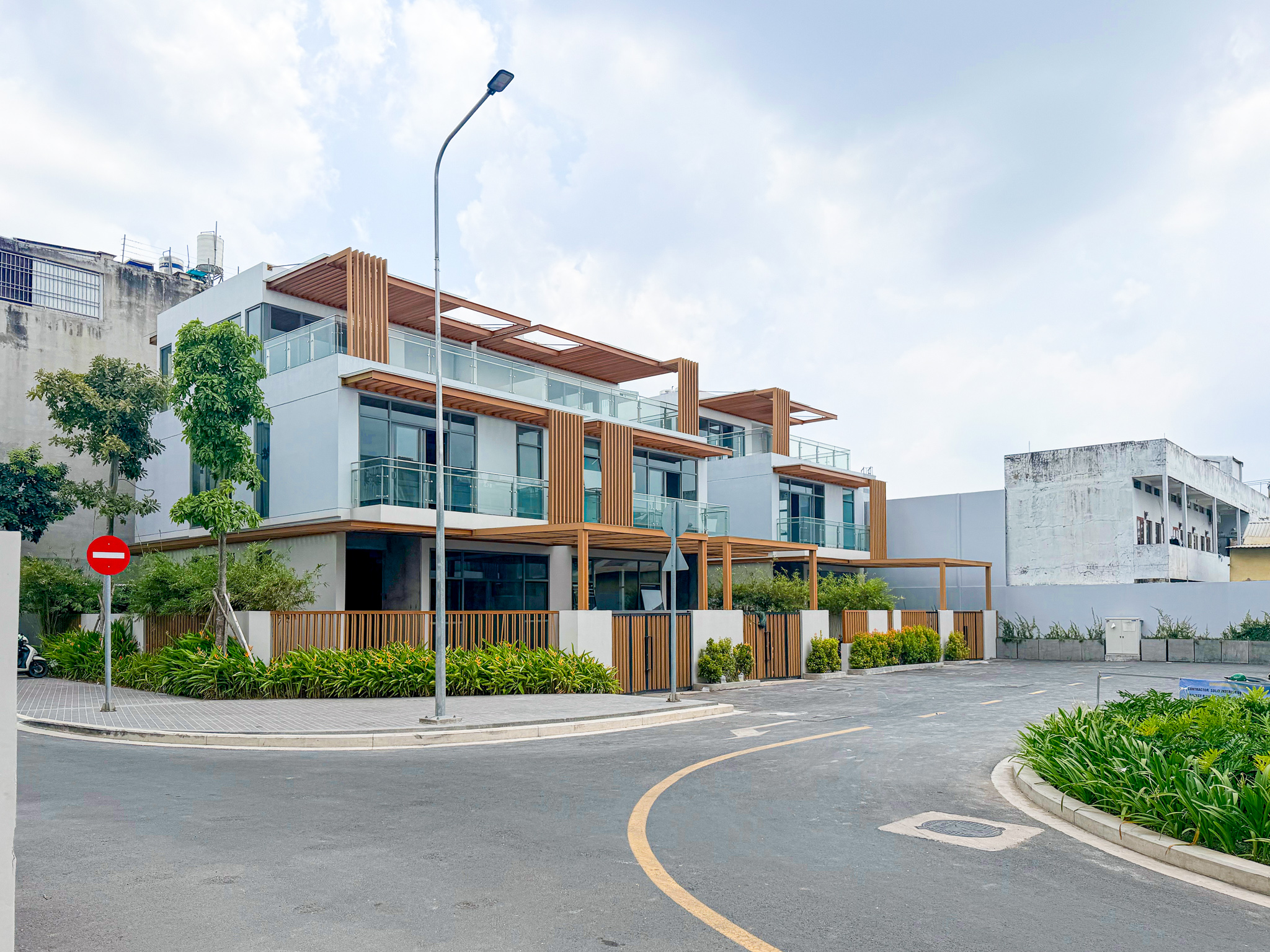 Biệt Thự Sân Vườn Urban Green — Căn 04