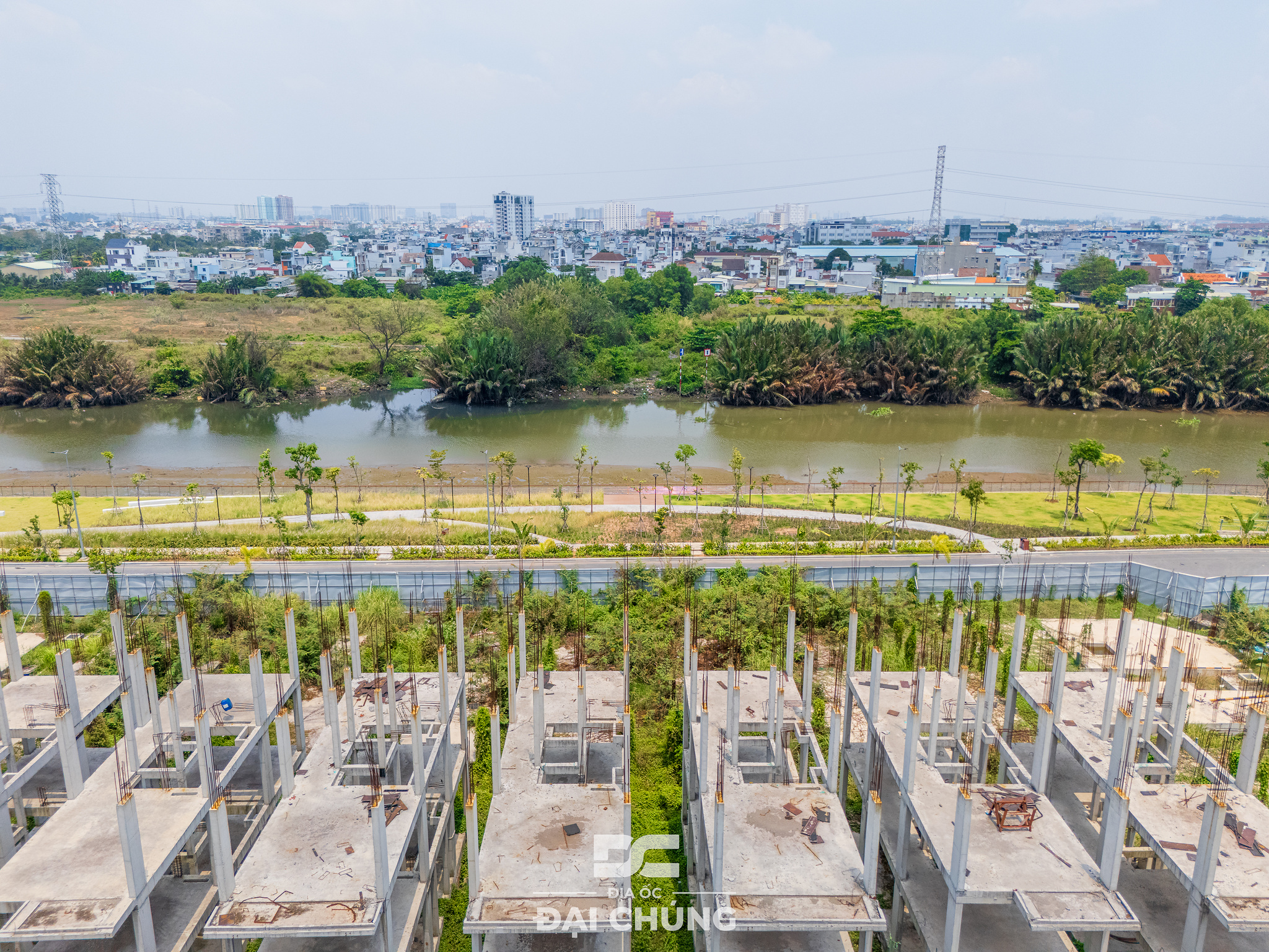 Song lập LV1-6-21 — Sola - The Global City